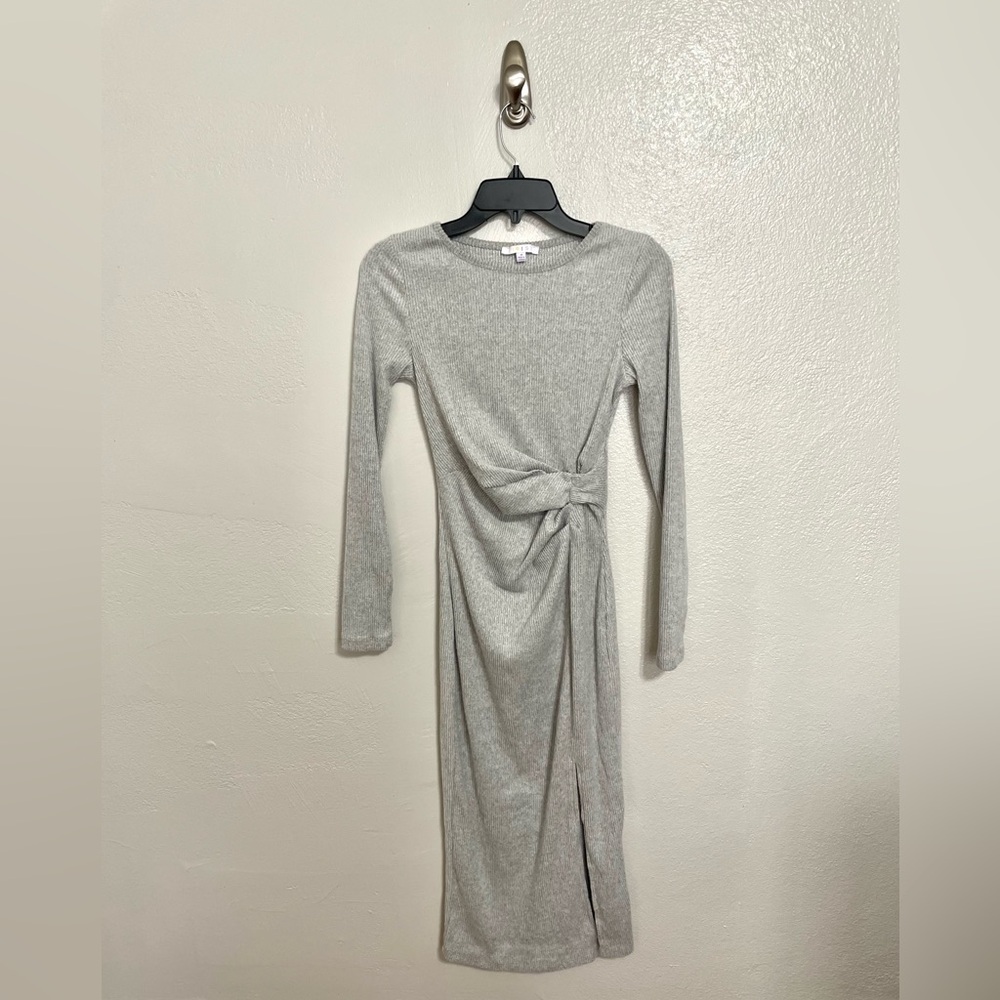 Iris Light Gray Long Sleeve Dress